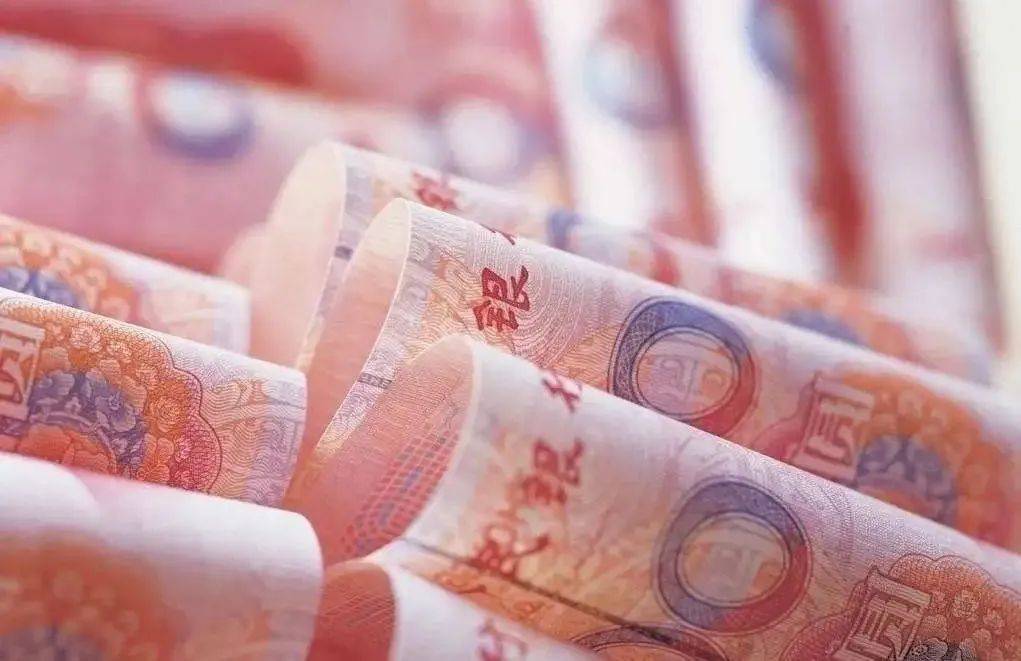 人民币暴涨！