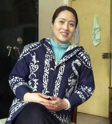 印在人民币上的人物今何在？过得怎么样？贰角女孩后来官至副厅长