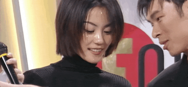 娱乐圈最红的女人，56岁了！