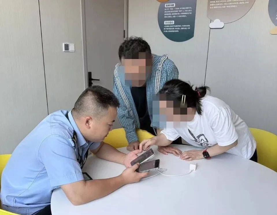 杭州一警车紧急追停私家车：保住48万！骗子气到“爆粗口”